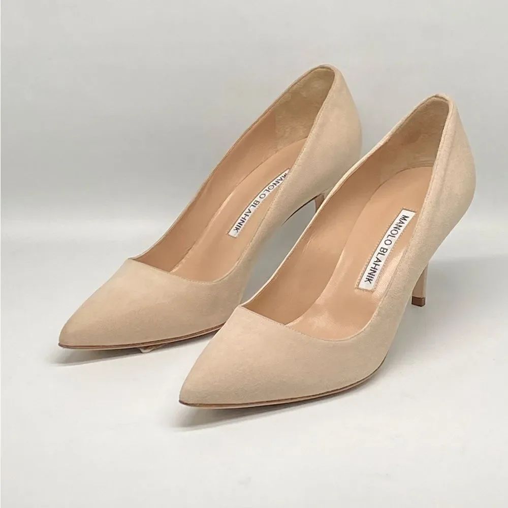 Manolo Blahnik BB Suede Pointed Toe Pump size 36